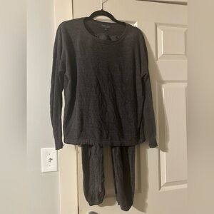 XS Gray Barefoot Dreams Pajamas